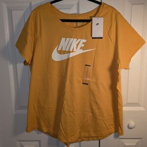 PLUS NWT Nike Mustard Yellow Short Sleeve Tee with White Logo